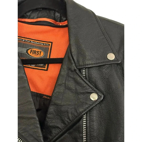 First Classics Italian Leather Gear Leather Motorcycle Jacket Size L - Picture 8 of 16
